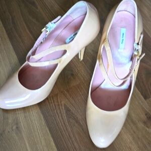 Miu Miu tan heels
